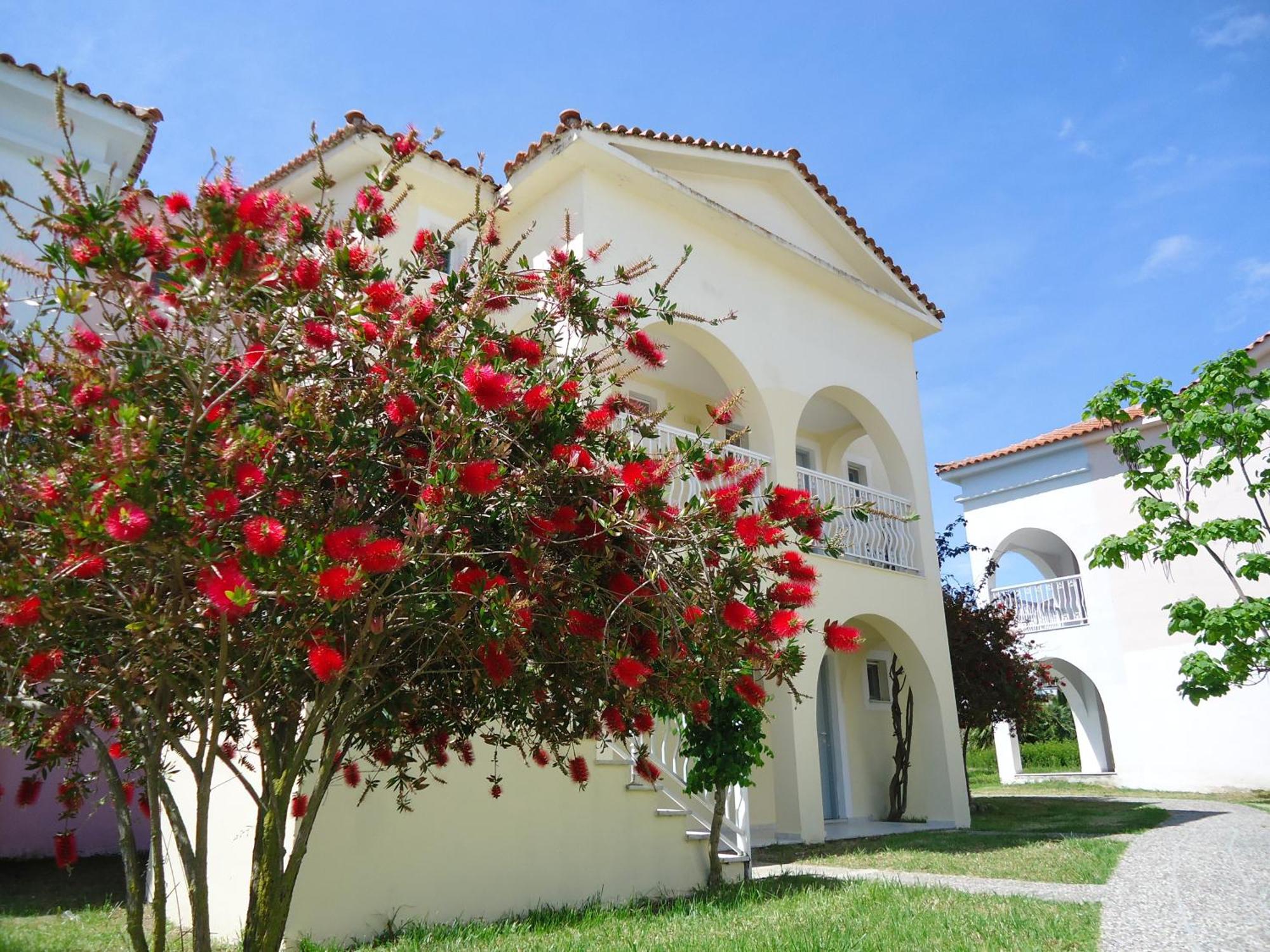 Corfu Sea Gardens Hotel Kavos Exterior photo