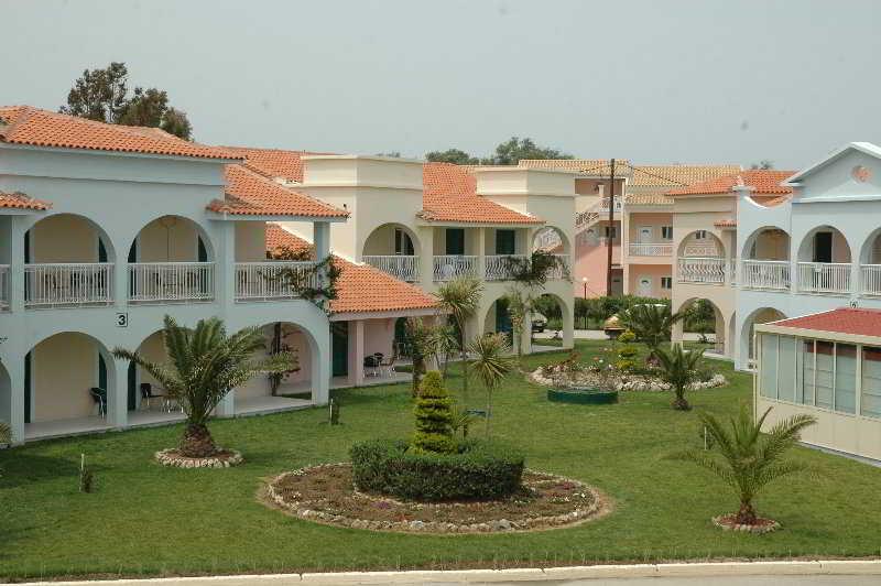 Corfu Sea Gardens Hotel Kavos Exterior photo