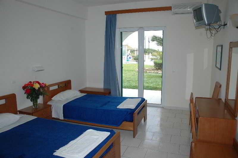 Corfu Sea Gardens Hotel Kavos Room photo